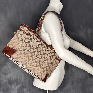 Coach 11658 Signature Canvas Tote Bag Brown Patent Trim